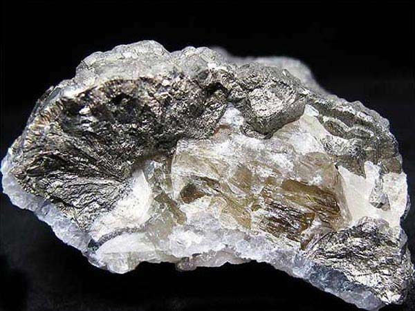 汞矿石